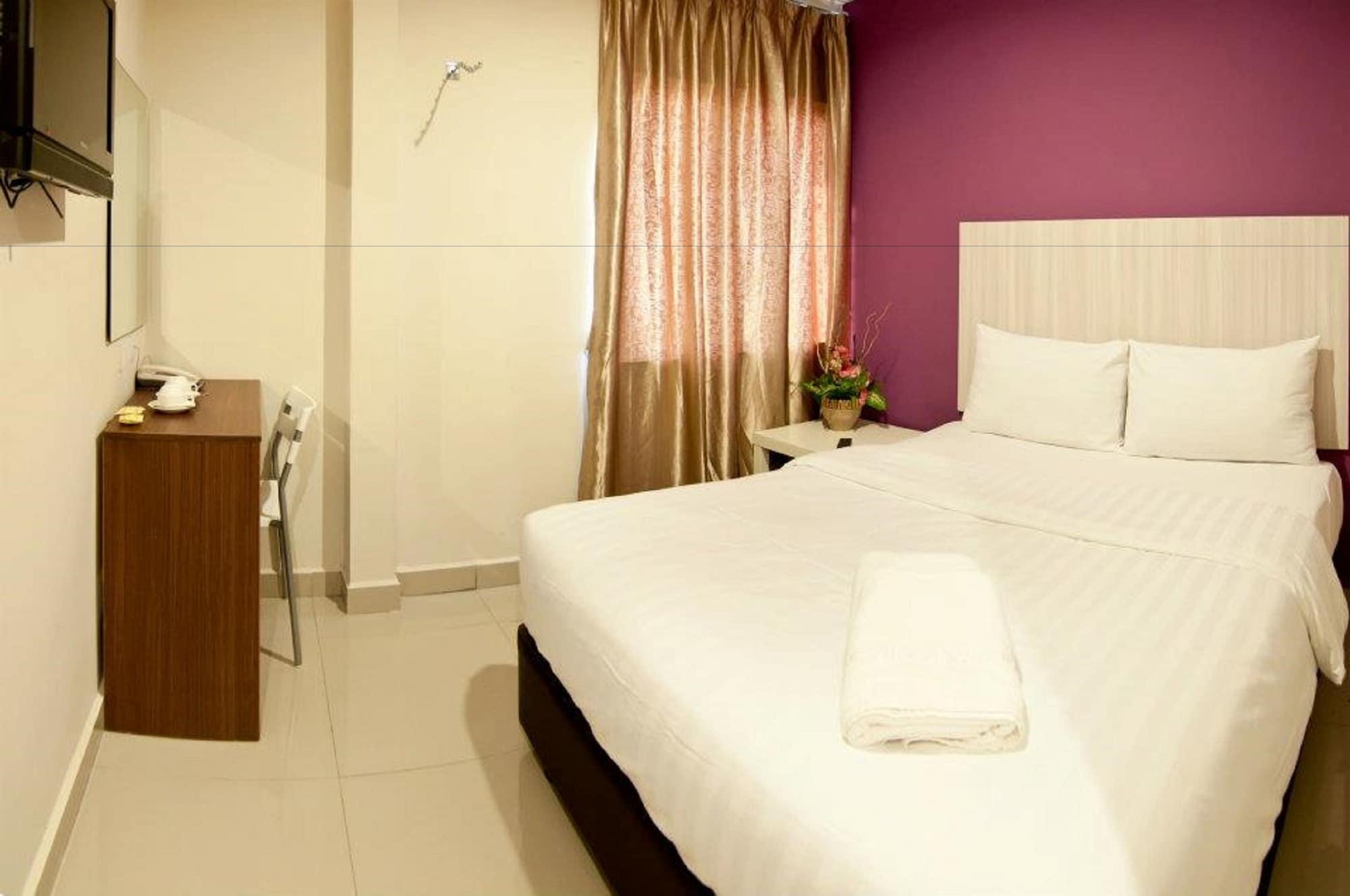 101 Hotel Bangi Exterior foto