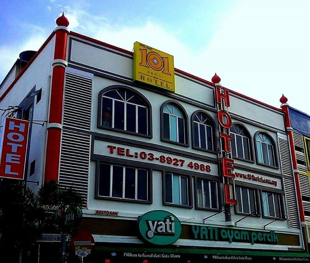 101 Hotel Bangi Exterior foto